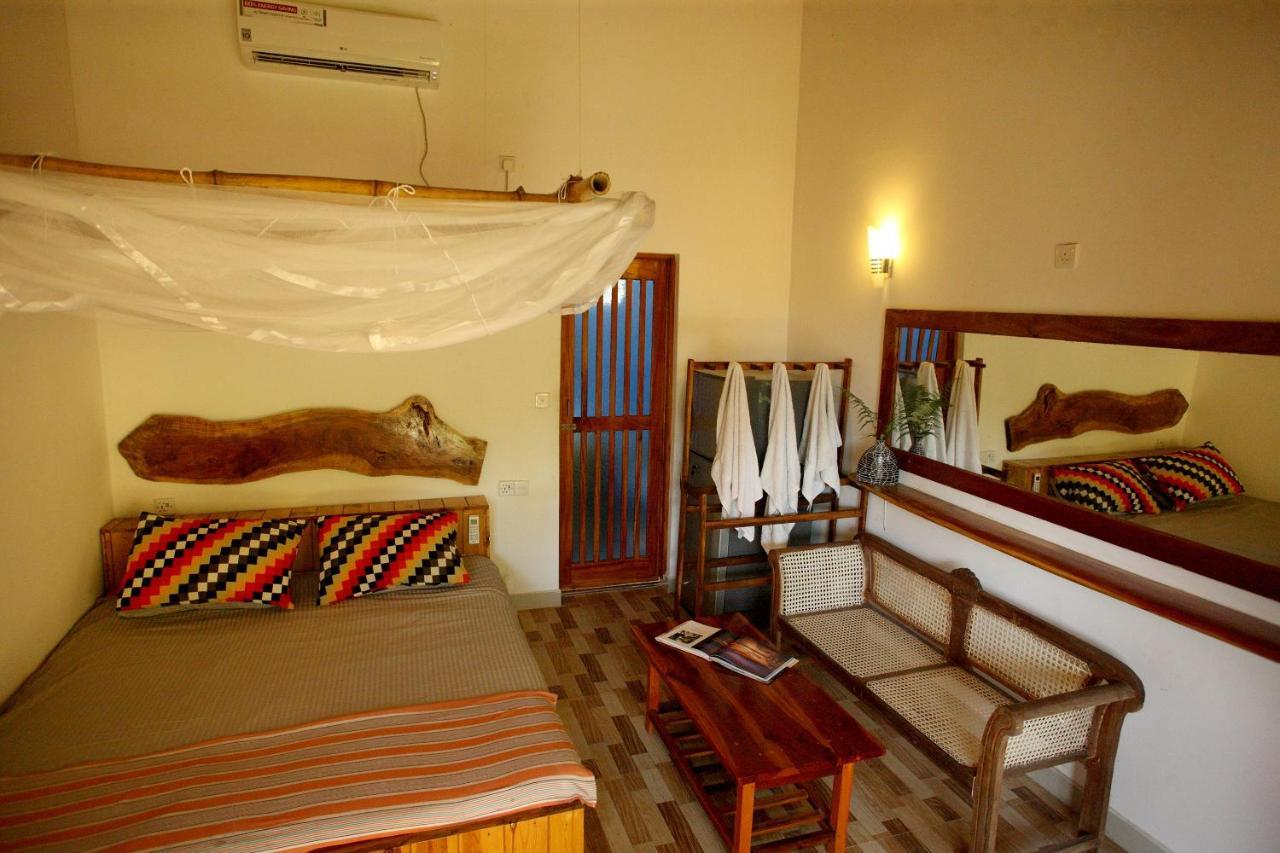 Hotel Hilltop Bungalow Mirissa Esterno foto